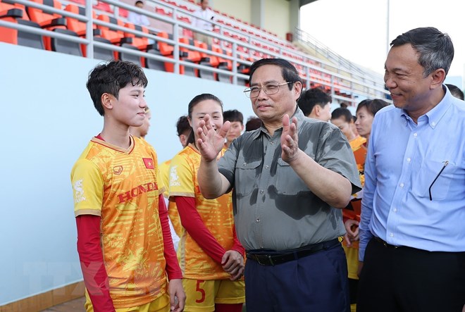 Thủ tướng gặp mặt, động viên Đội tuyển Bóng đá Nữ Việt Nam - Ảnh 4.