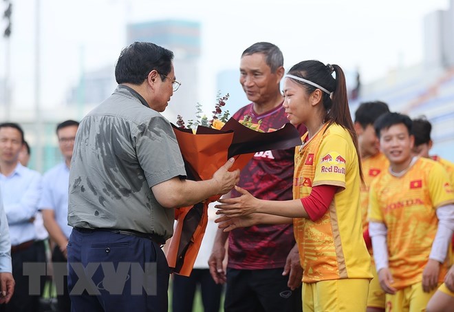 Thủ tướng gặp mặt, động viên Đội tuyển Bóng đá Nữ Việt Nam - Ảnh 5.