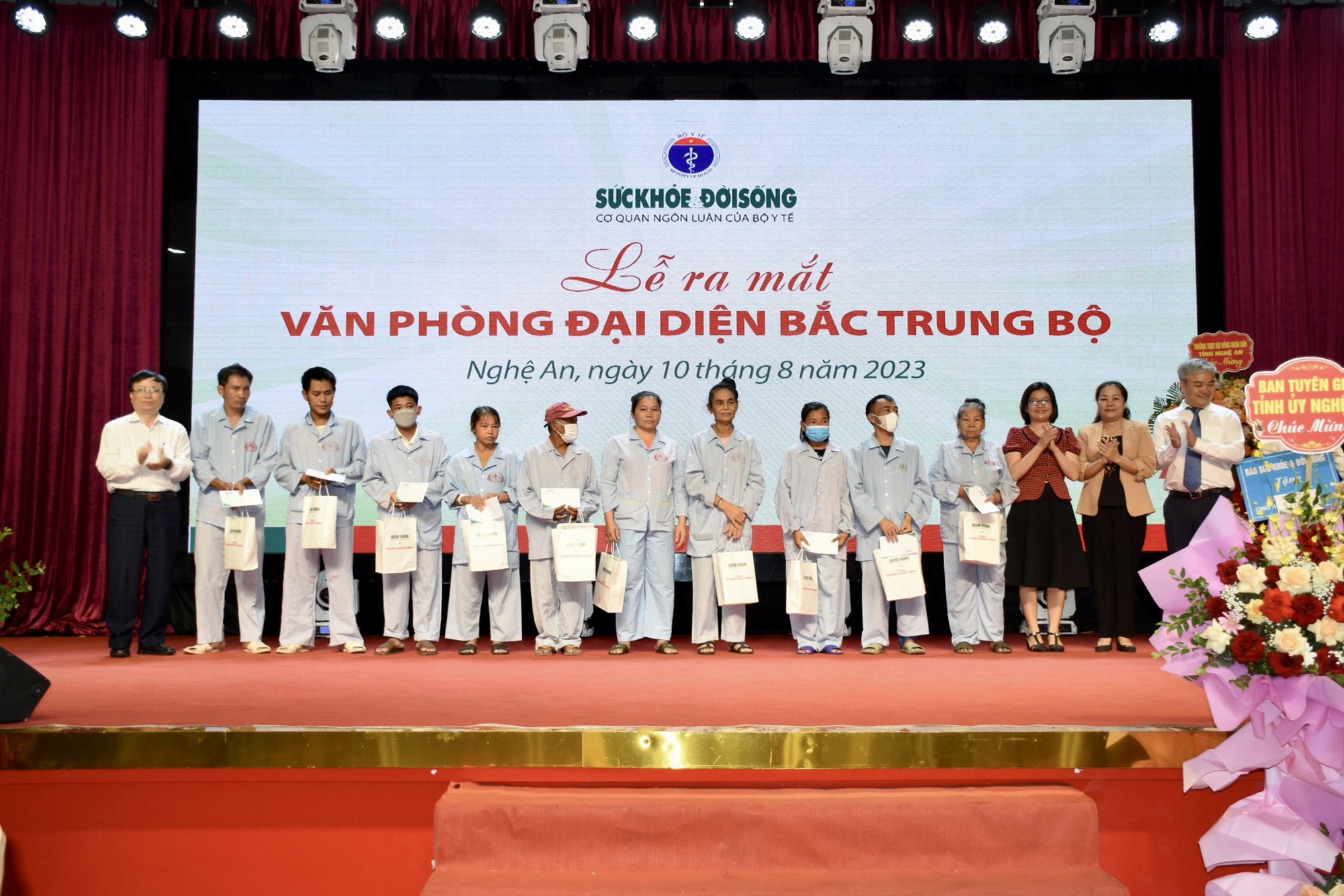 Báo Sức khỏe & Đời sống khai trương Văn phòng đại diện Bắc Trung Bộ - Ảnh 4.