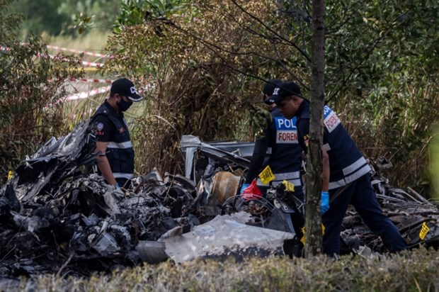 Malaysia: 10 nạn nhân thiệt mạng trong vụ tai nạn rơi máy bay - Ảnh 1.