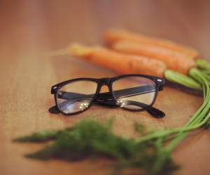 Ăn cà rốt bổ mắt nhưng có ngăn ngừa cận thị hay không? - Ảnh 3.