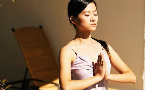5 bài tập yoga giúp làn da rạng rỡ