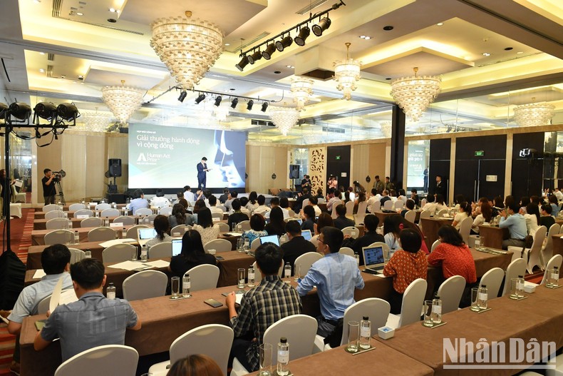 Công bố giải thưởng hành động vì cộng đồng 2023 với chủ đề “Dấu ấn tiên phong” - Ảnh 3.