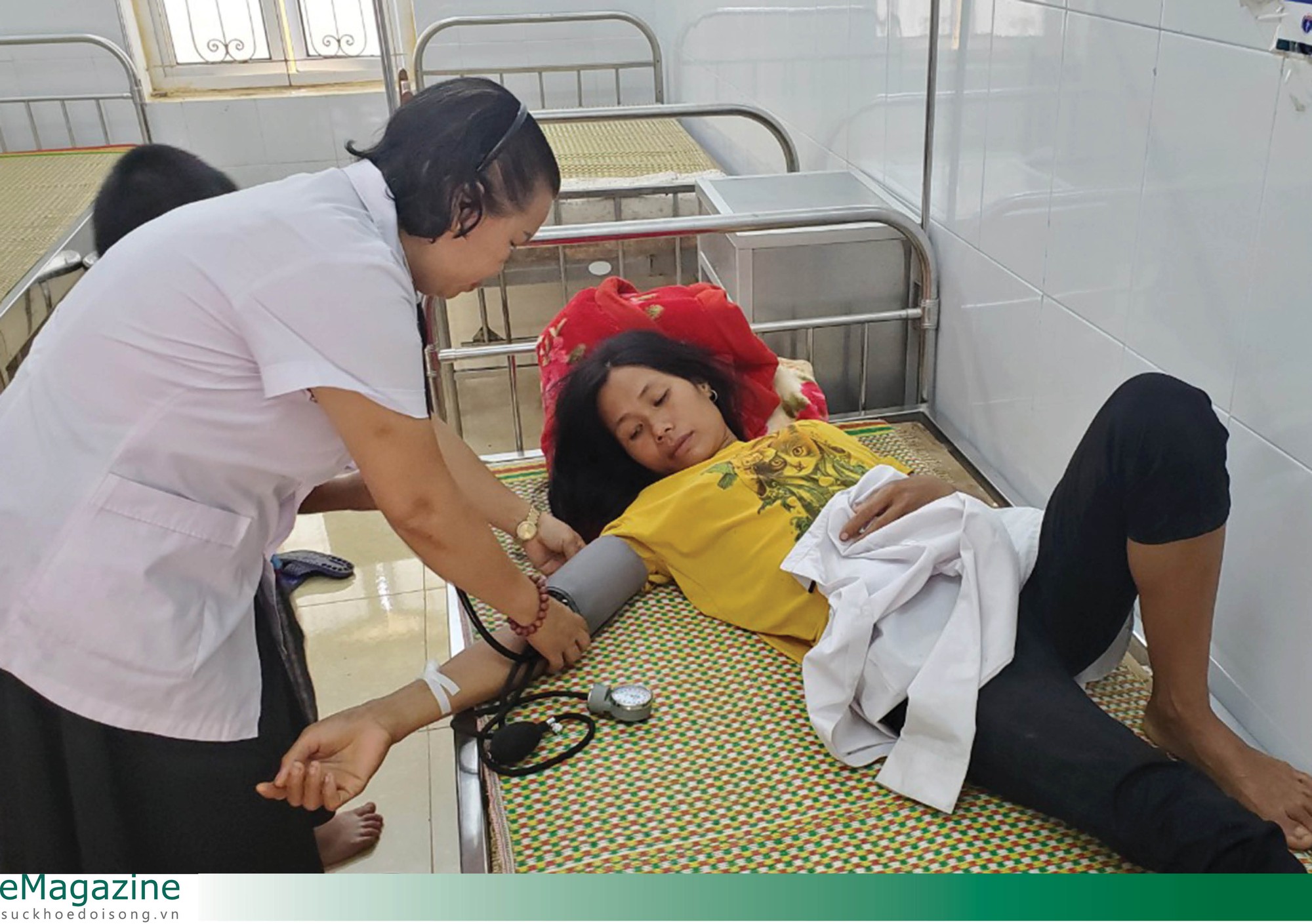 Nữ trạm trưởng y tế giúp đồng bào dân tộc hiểu bệnh gút mà cúng bái không khỏi - Ảnh 8.