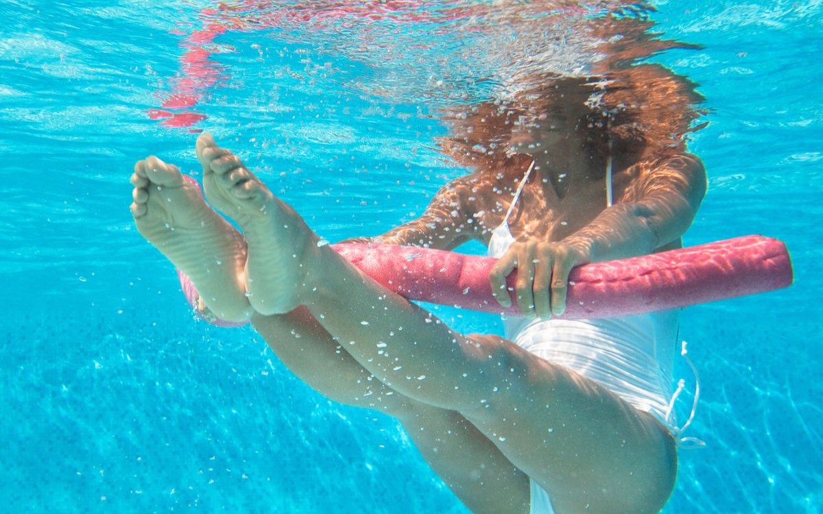 6 bài tập dưới nước giúp giảm cân, đốt cháy calo