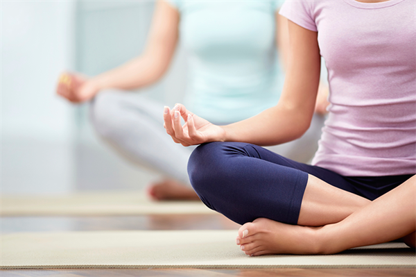Yoga mang đến một phương pháp rèn luyện thể chất dưỡng tâm khí, đòi hỏi người tập phải có lòng kiên trì và niềm tin để đạt đến trạng thái mình mong muốn.