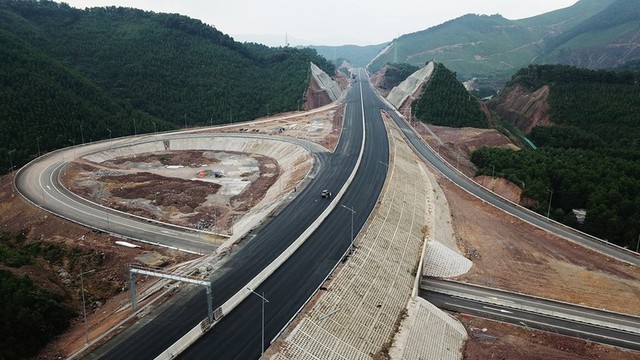 Tuyên Quang – Hoàn thiện hạ tầng, đánh thức tiềm năng phát triển mạnh mẽ - Ảnh 1.
