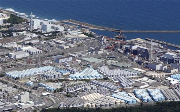 Mẫu nước biển gần nhà máy Fukushima số 1 không chứa tritium - Ảnh 1.