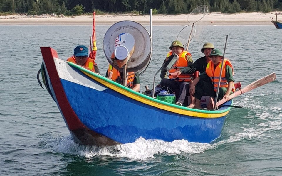 Một ngư dân Hà Tĩnh mất tích khi đi câu mực