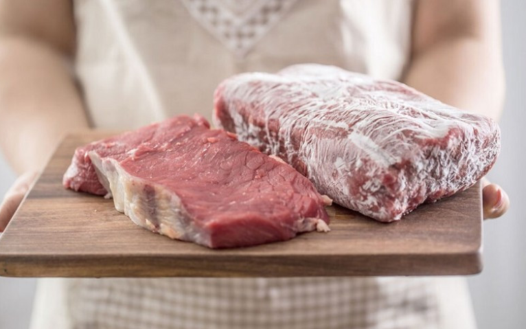 Mẹo rã đông và rán nem giòn tan, giữ trọn dinh dưỡng- Ảnh 2. Mẹo rã đông và rán nem giòn tan, giữ trọn dinh dưỡng- Ảnh 2.