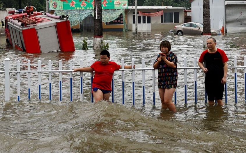 Bão Doksuri phá kỷ lục mưa ở Trung Quốc, nước lũ ngập sâu tới 6m ở tỉnh Hà Bắc