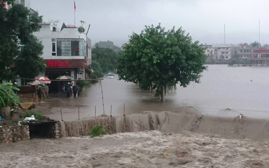Tháng 8 và 9 vẫn còn nhiều đợt mưa lớn, lũ quét và sạt lở diễn biến khó lường