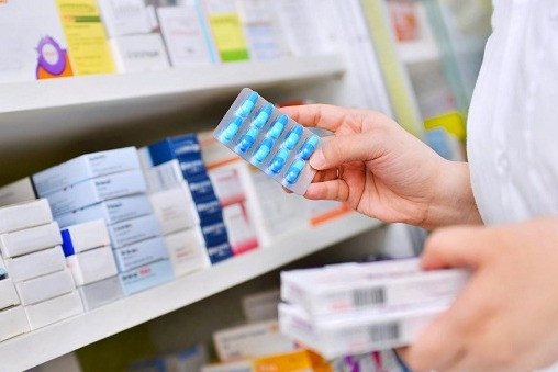 Thêm 1.200 loại thuốc được Bộ Y tế gia hạn giấy đăng ký lưu hành- Ảnh 1.