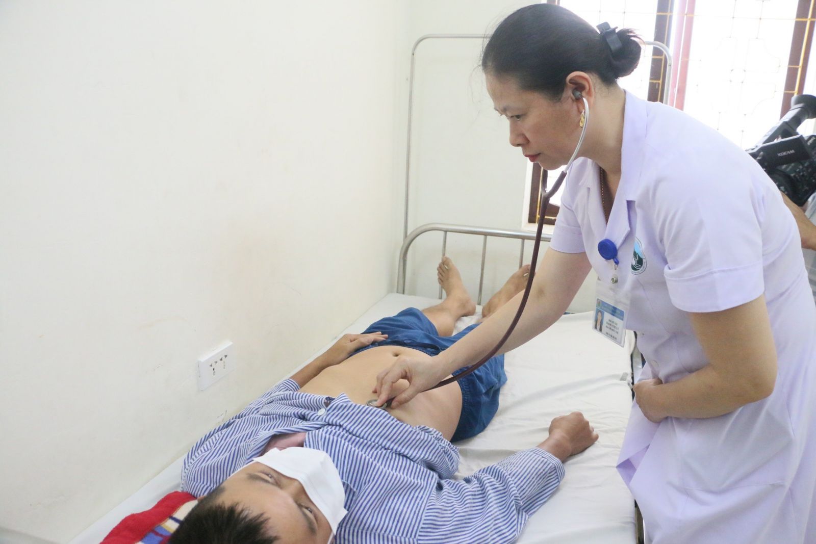 Bác sĩ Hà Tĩnh cảnh báo sai lầm trong phòng chống và điều trị sốt xuất huyết - Ảnh 1.