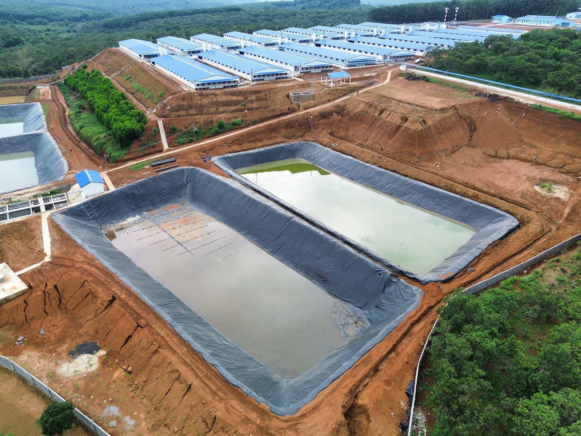 Màng chống thấm HDPE và ứng dụng vì lợi ích môi trường
