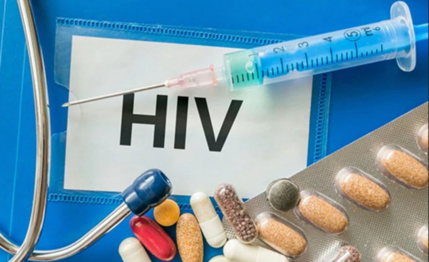 Mẹ nhiễm HIV vẫn có thể sinh con âm tính với HIV - Ảnh 2.