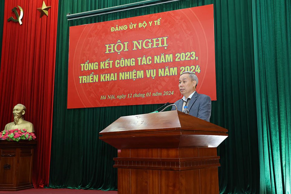 Đảng ủy Bộ Y tế tổng kết công tác Đảng năm 2023, triển khai nhiệm vụ năm 2024
- Ảnh 7.