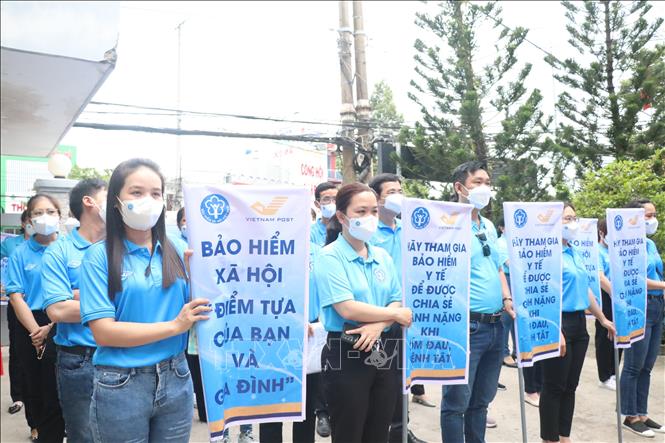 Làm gì để tăng tỷ lệ bao phủ BHXH, BHYT và mức độ hài lòng của người dân, doanh nghiệp?
- Ảnh 2.