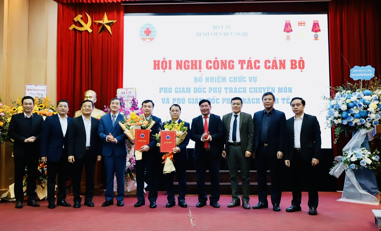 Bệnh viện Hữu Nghị có thêm 2 Phó Giám đốc- Ảnh 2.