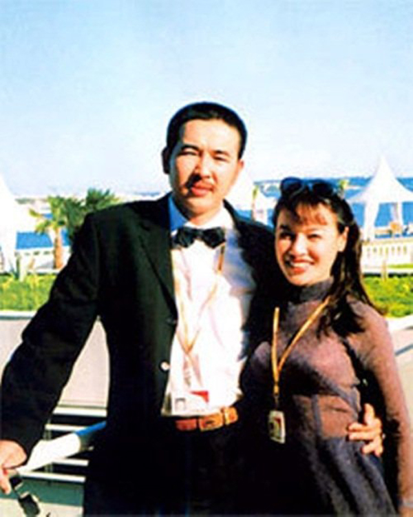 Hôn nhân đời thực của diễn viên VFC: Nghệ sĩ Tú Oanh đời tư kín tiếng để giữ bình yên- Ảnh 5.