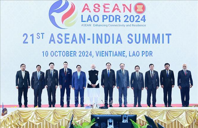 Thủ tướng dự Hội nghị Cấp cao ASEAN - Ấn Độ và Hội nghị Cấp cao đặc biệt ASEAN - Canada- Ảnh 3.