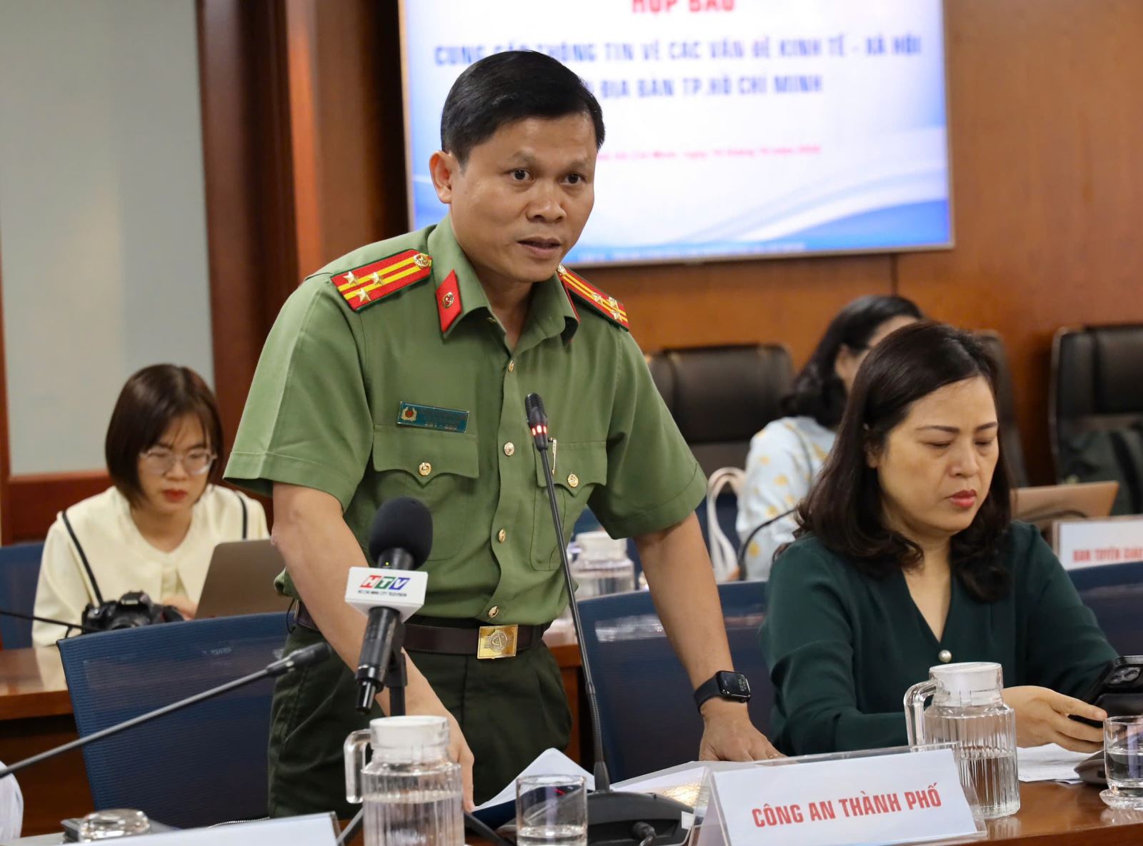 TP Hồ Chí Minh: Khuyến cáo người dân cảnh giác với hình thức đánh bạc núp bóng các trò chơi