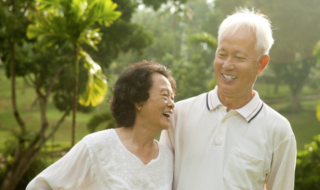 Áp dụng những Thói Quen Giúp Người Cao Tuổi Hạnh Phúc hơn