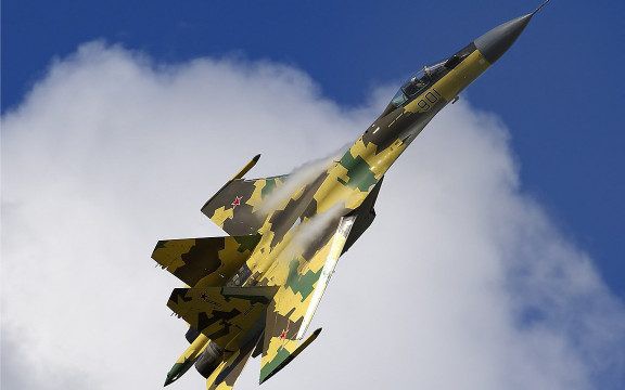 Iran đặt mục tiêu sản xuất Su-30 và Su-35