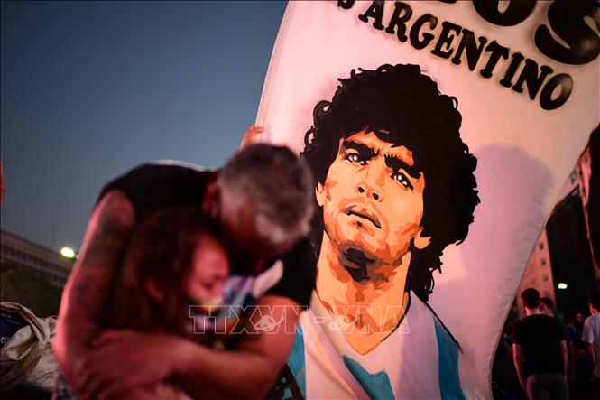 Tòa án Argentina cho phép chuyển địa điểm đặt di hài của Diego Maradona- Ảnh 1.