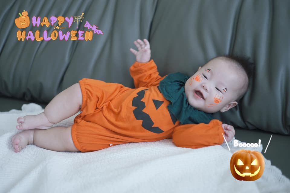 Hình ảnh Halloween cưng xỉu của cặp song sinh nhà Phương Oanh- Ảnh 5.