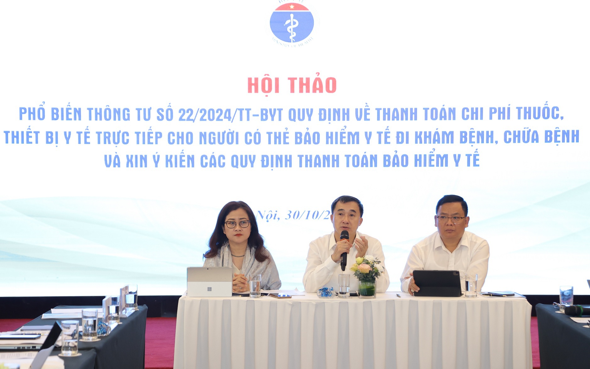 Thanh toán trực tiếp tiền thuốc, vật tư y tế, người bệnh BHYT đã mua ngoài, như thế nào?