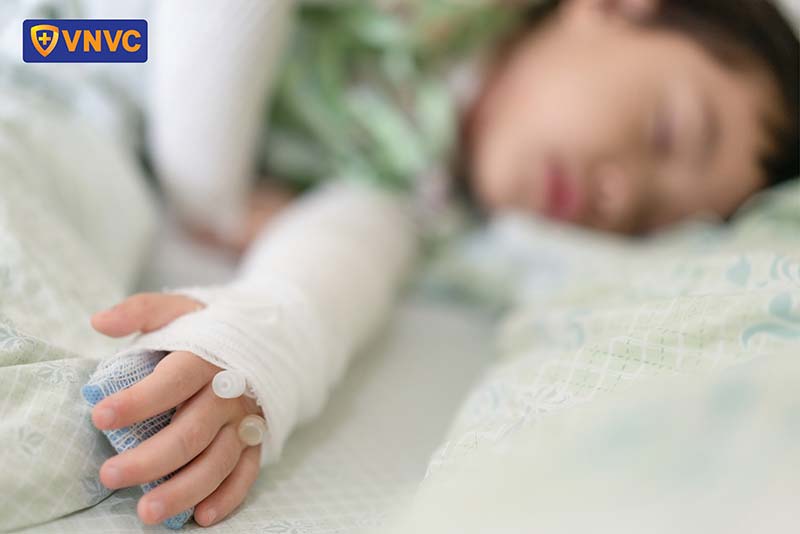 Chuyên gia khuyên gì về căn bệnh truyền nhiễm có thể gây tử vong trong 24h?- Ảnh 1. Chuyên gia khuyên gì về căn bệnh truyền nhiễm có thể gây tử vong trong 24h?- Ảnh 1.