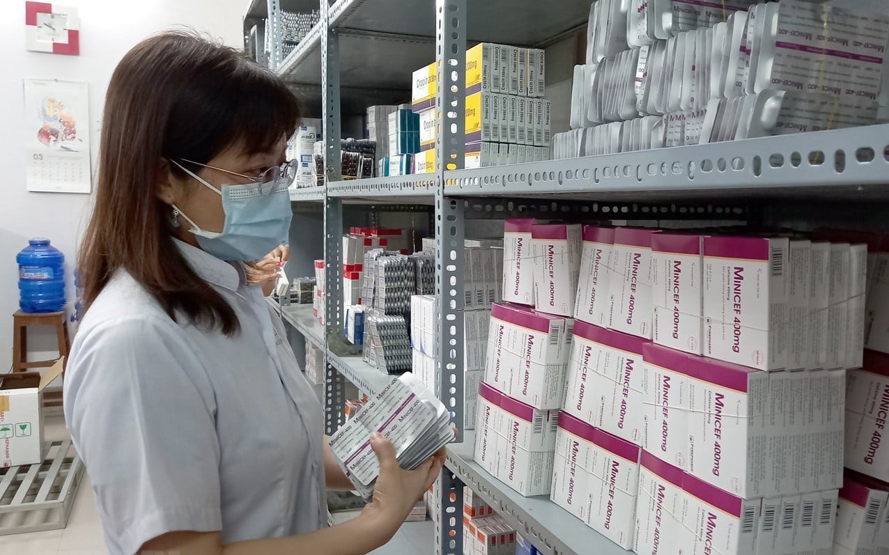 Bộ Y tế đang xây dựng cẩm nang hướng dẫn cụ thể việc đấu thầu thuốc, trang thiết bị