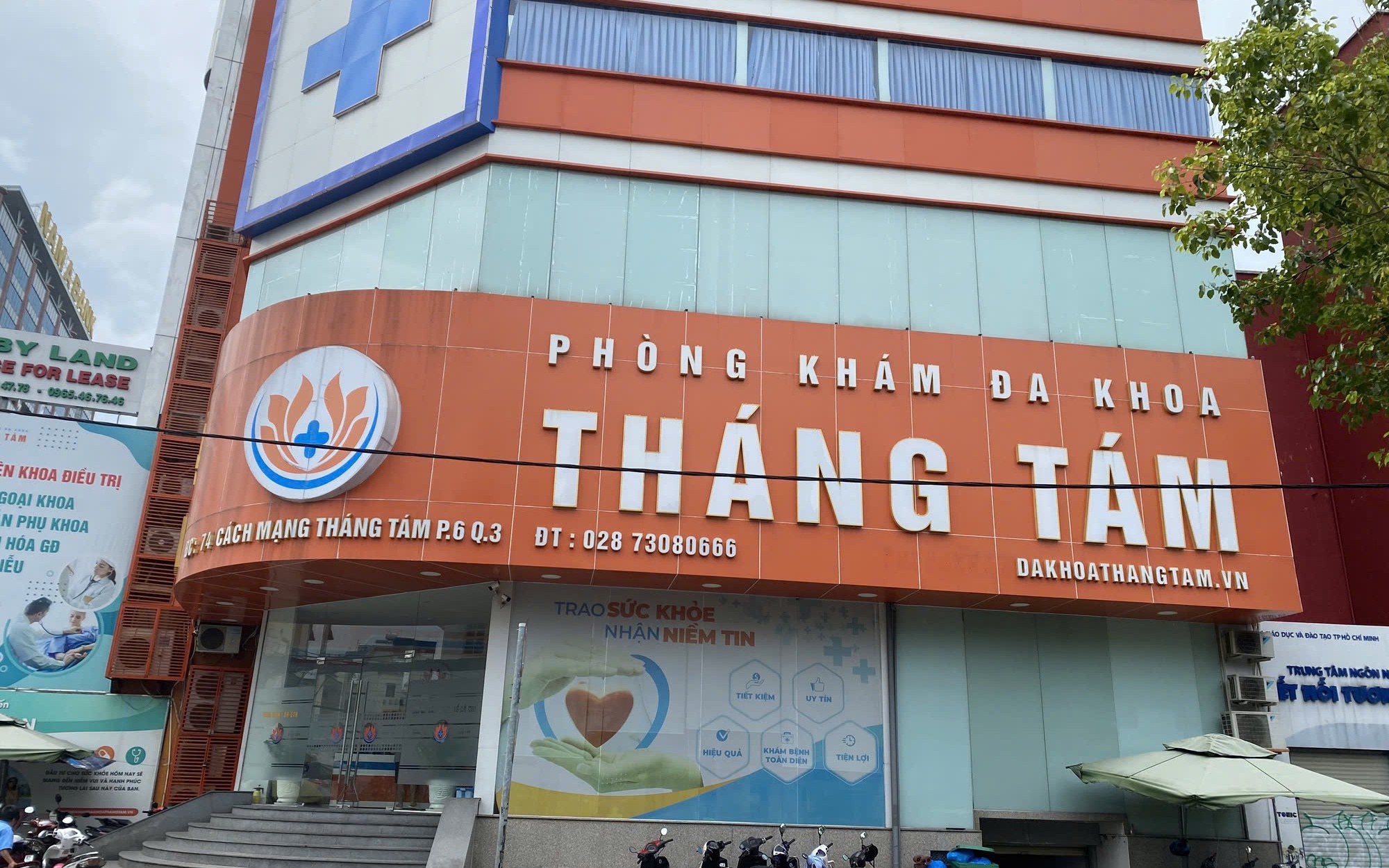 TPHCM: Phòng khám Đa khoa Tháng Tám tiếp tục bị xử phạt hơn trăm triệu đồng