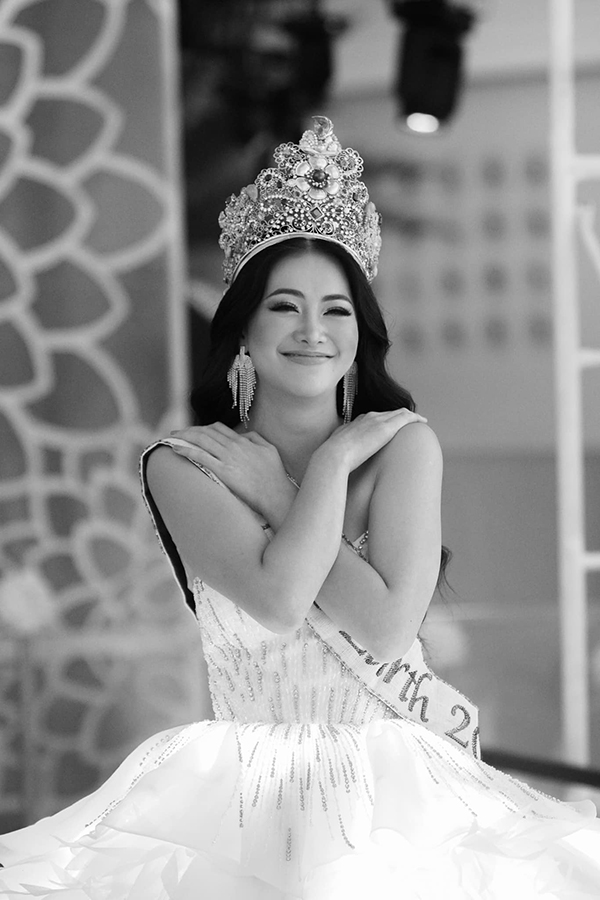 Người đẹp Việt Nam đầu tiên sở hữu vương miện Miss Earth giờ 'đổi đời' ra sao?- Ảnh 1.