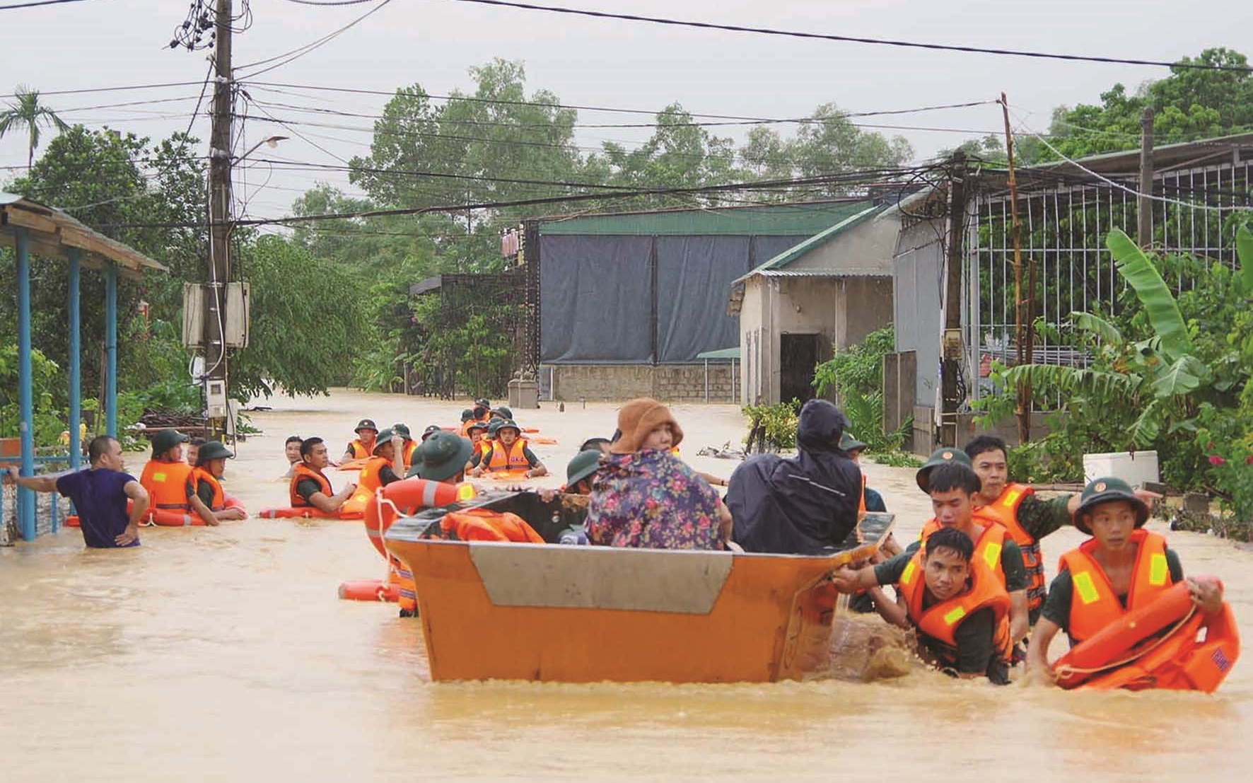 Chuyên gia chỉ cách chuẩn bị ứng phó với đợt mưa lũ rất lớn sắp xảy ra ở miền Trung