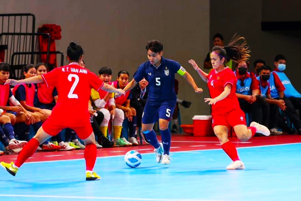 Đánh bại Thái Lan, tuyển futsal nữ Việt Nam vô địch Đông Nam Á- Ảnh 1.