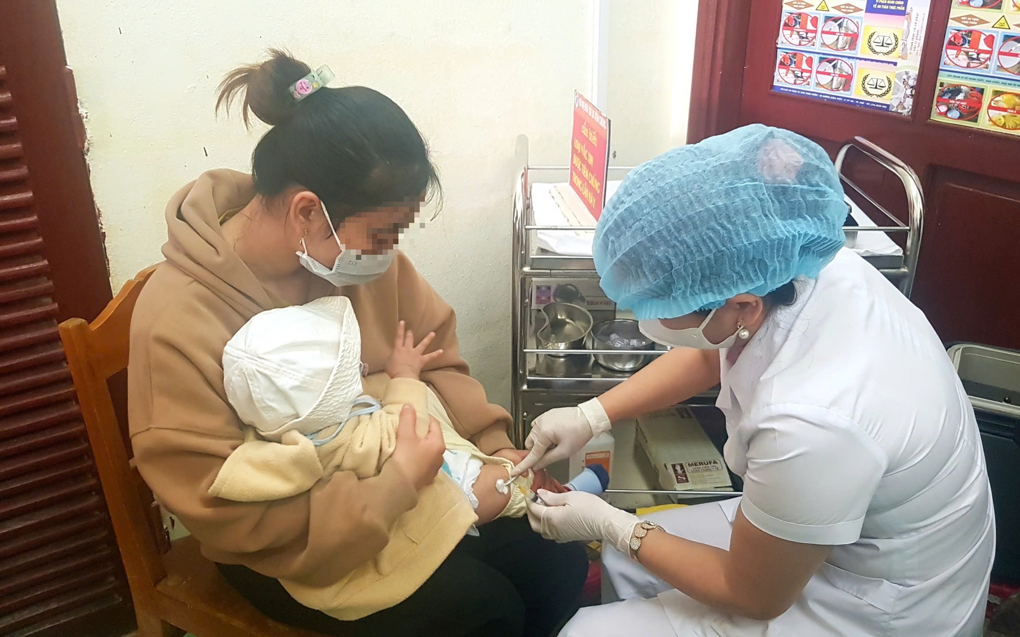 Bộ Y tế: Khẩn trương rà soát, tổ chức tiêm bù, vét vaccine cho trẻ chưa được tiêm phòng sởi