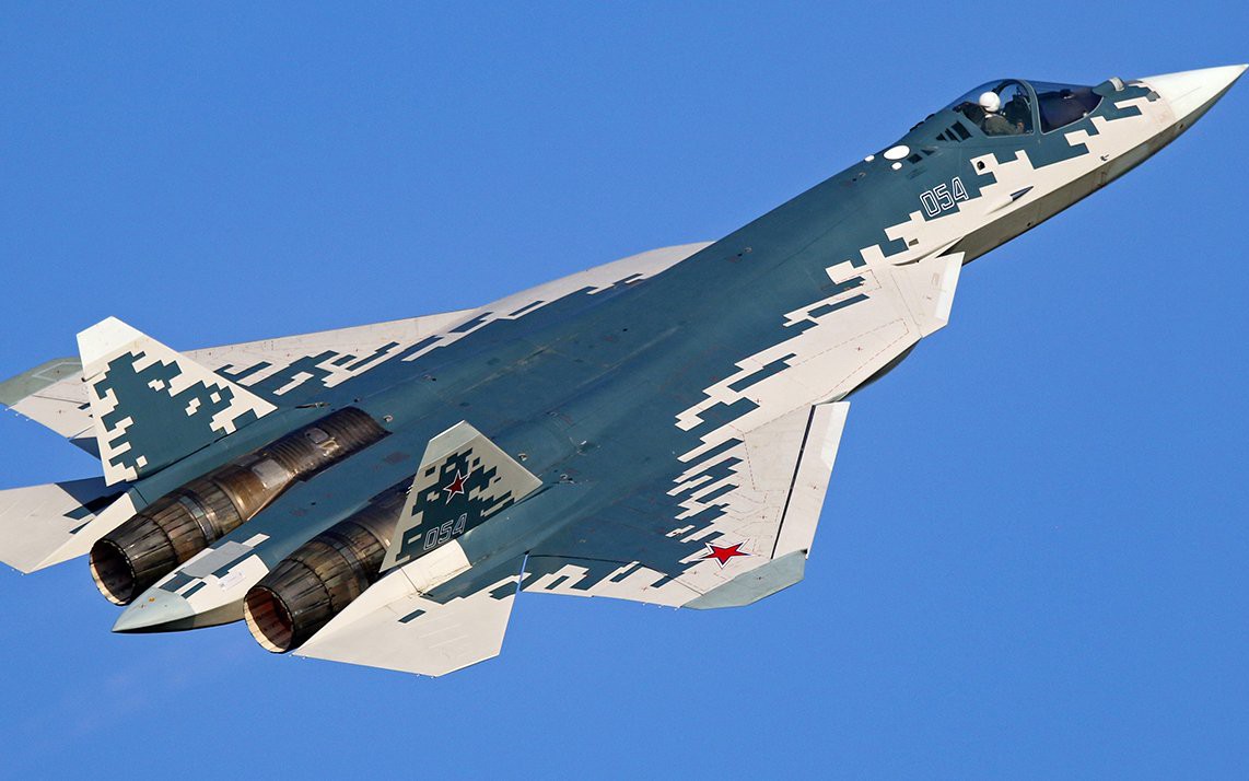 Ai là khách hàng đầu tiên của Su-57?