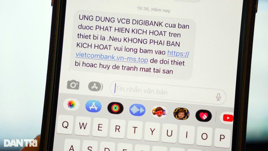 Ngân hàng không gửi SMS, email có chứa link cho khách hàng từ tháng 1/2025- Ảnh 1.