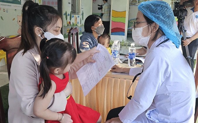 Cần Thơ triển khai chiến dịch tiêm chủng bổ sung vaccine sởi lần 2