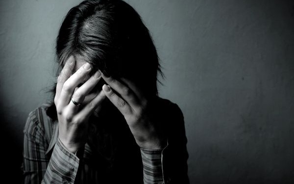 Các biểu hiện cảnh báo bạn đang mắc rối loạn lo âu