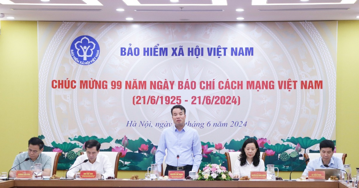 Triển khai đồng bộ các giải pháp linh hoạt về phát triển BHXH, BHYT, bảo hiểm thất nghiệp
- Ảnh 1.