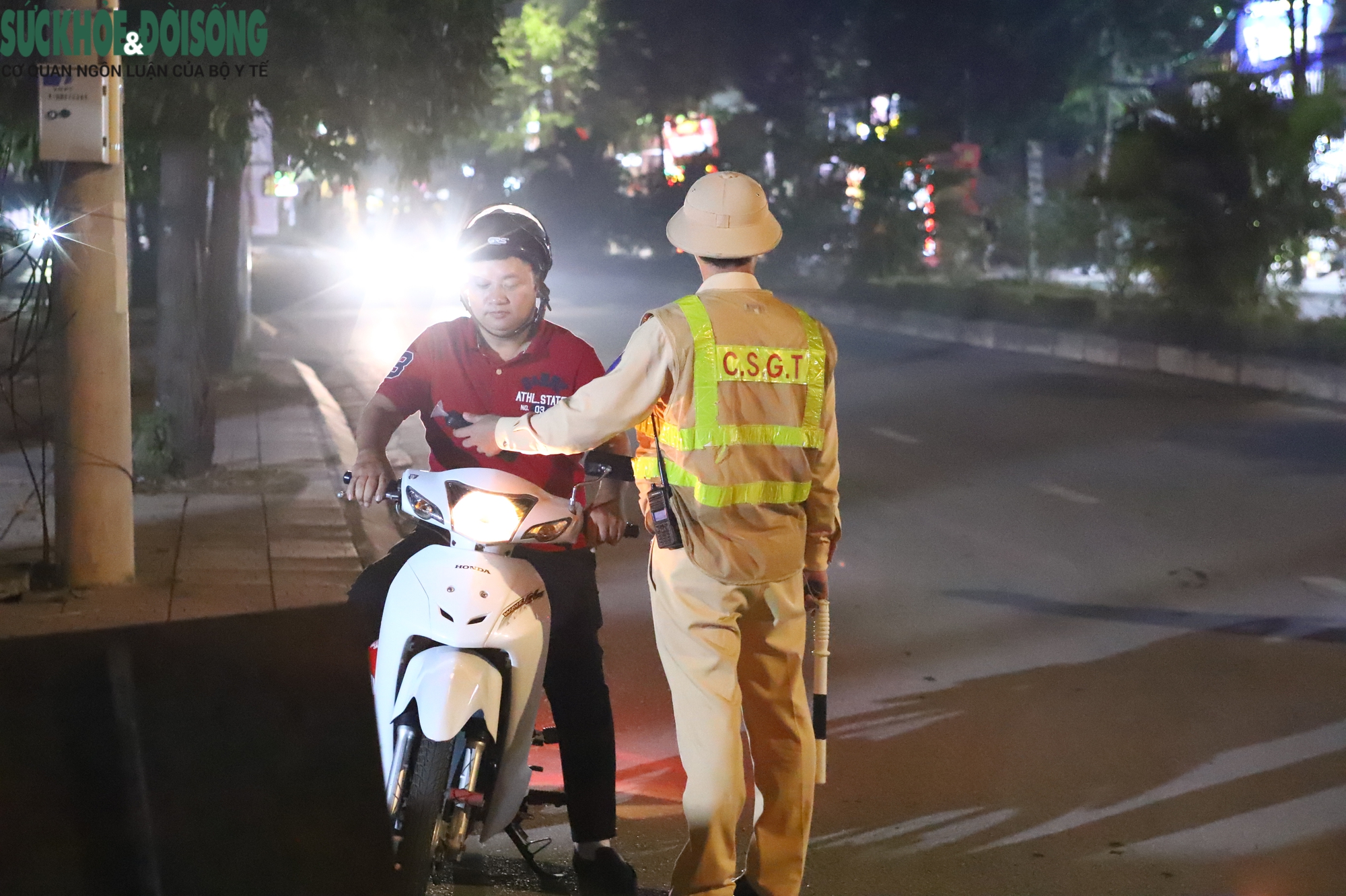 CSGT 'bày binh bố trận', ma men không có lối thoát dù quay xe hay lẩn trốn- Ảnh 8.