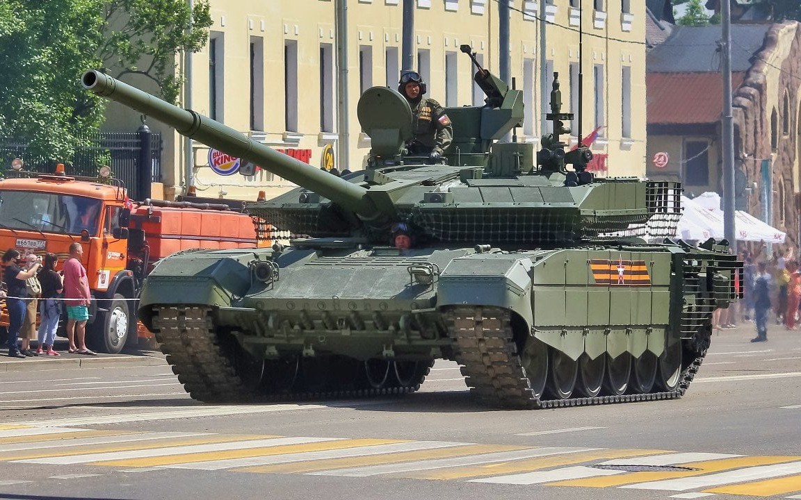 Xe tăng T-90M của Nga có lớp giáp bảo vệ bằng gạch xây dựng