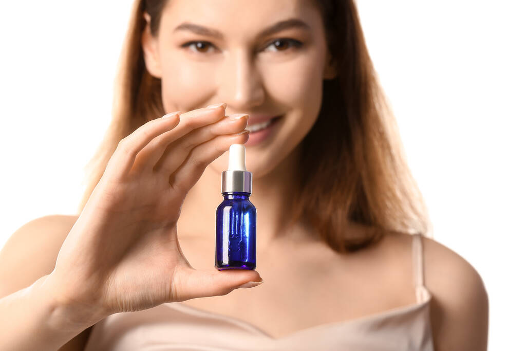 Da nhạy cảm cần cân nhắc yếu tố nào khi lựa chọn serum?- Ảnh 1.