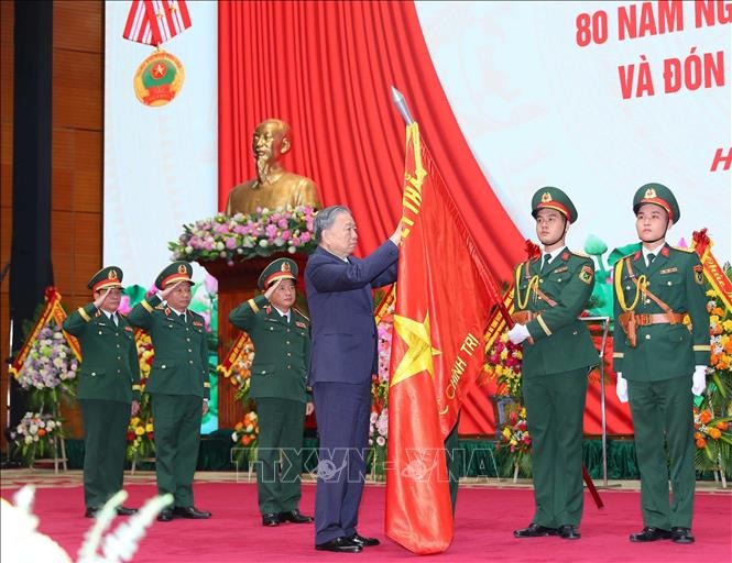 Toàn văn phát biểu của Tổng Bí thư Tô Lâm tại Lễ kỷ niệm 80 năm Ngày truyền thống Tổng cục Chính trị- Ảnh 2. Toàn văn phát biểu của Tổng Bí thư Tô Lâm tại Lễ kỷ niệm 80 năm Ngày truyền thống Tổng cục Chính trị- Ảnh 2.