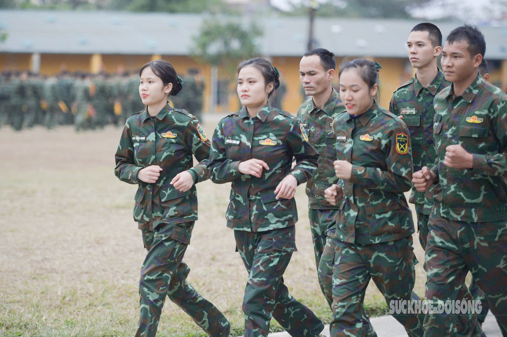 Những ‘bông hồng gai’ của đặc công Việt Nam luyện tập biểu diễn tại Triển lãm Quốc phòng- Ảnh 2.