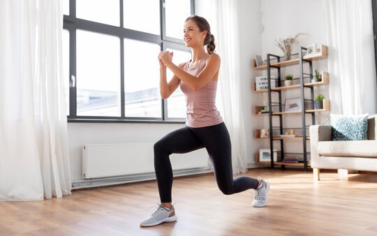 Cách leo cầu thang bộ giúp giảm mỡ đùi và sở hữu đôi chân thon gọn- Ảnh 2. Cách leo cầu thang bộ giúp giảm mỡ đùi và sở hữu đôi chân thon gọn- Ảnh 2.