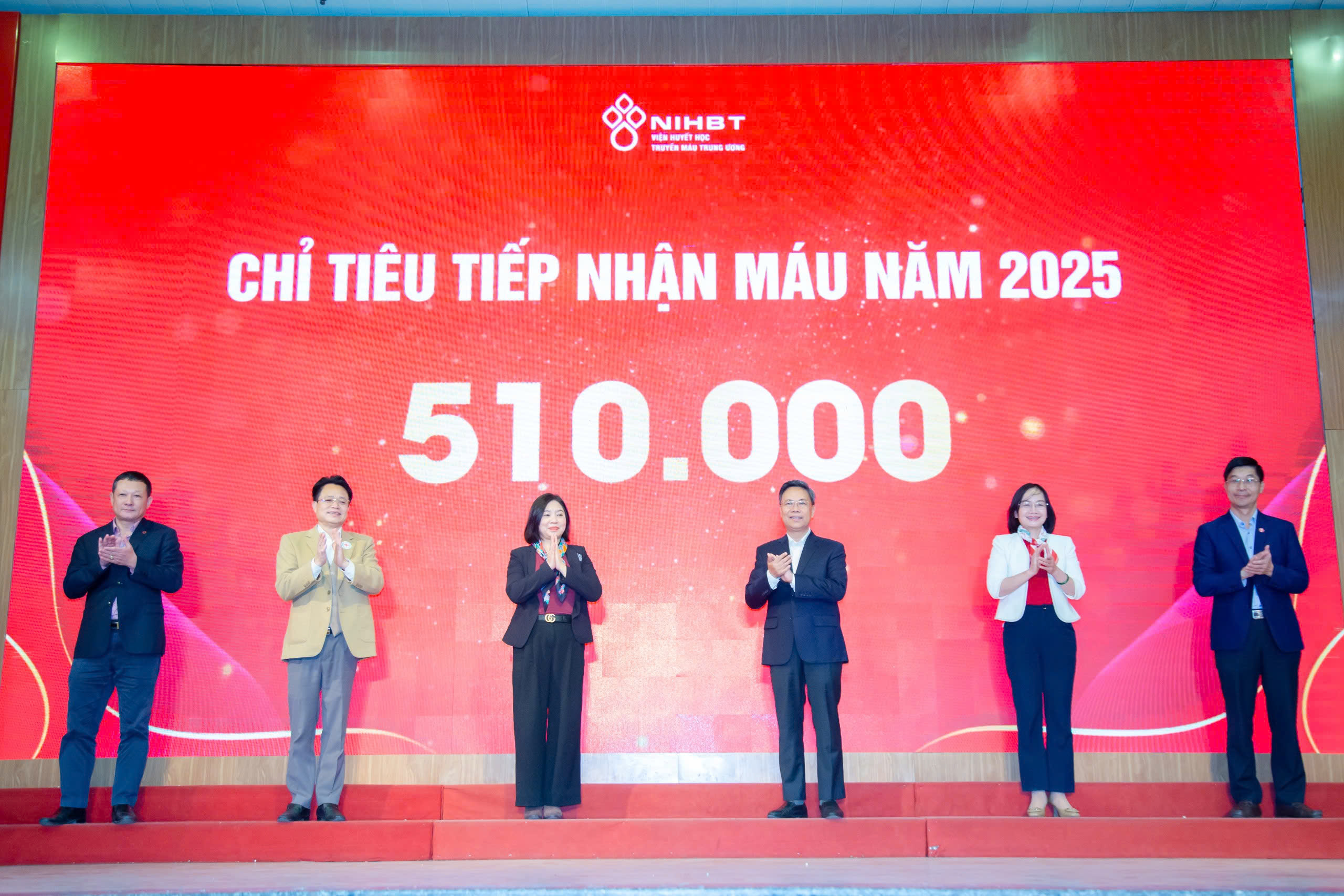 Năm 2025, dự kiến tiếp nhận khoảng 510.000 đơn vị máu - Ảnh 5.